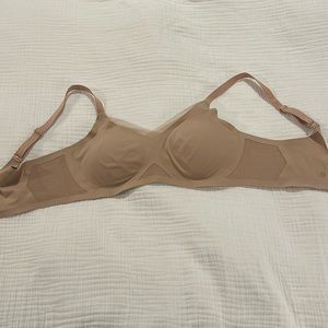 Honey Love Crossover Bra (34D)